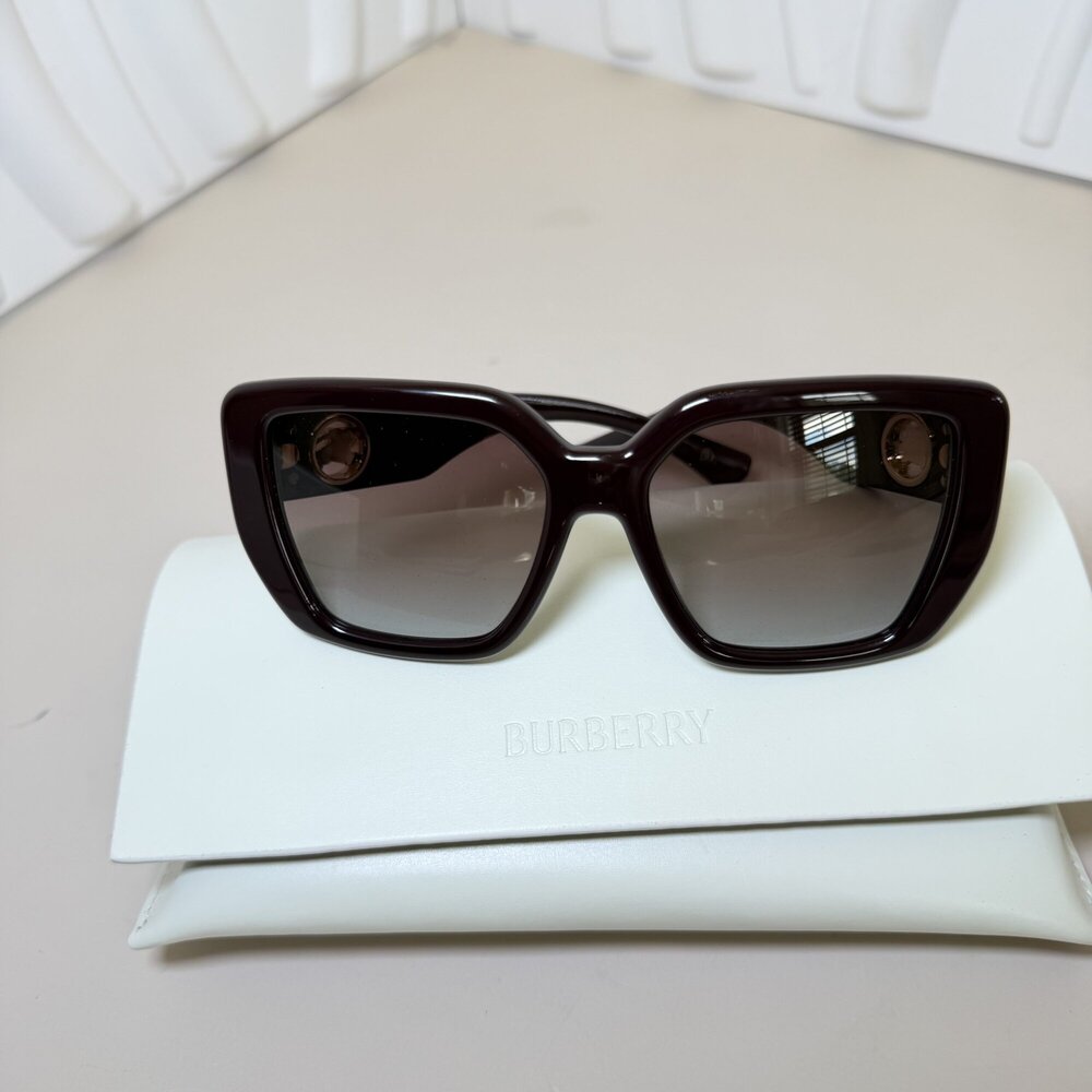 Burberry BE4471 Bold Square Sunglasses in Bordeaux